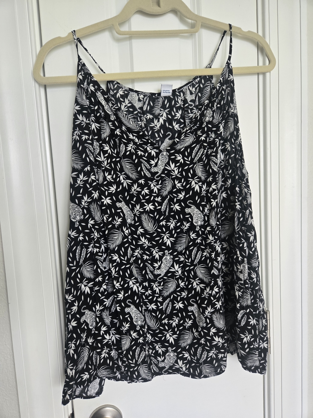 Old Navy Black and White Printed A-Line Skirt